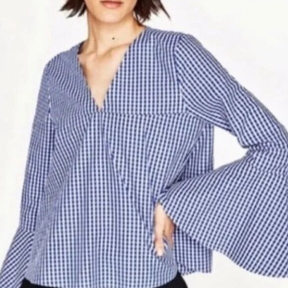 Zara blue and white cotton gingham flare sleeve top - Picture 2 of 5